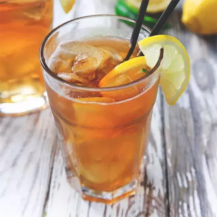 Jim beam Beam tonic cocktail
