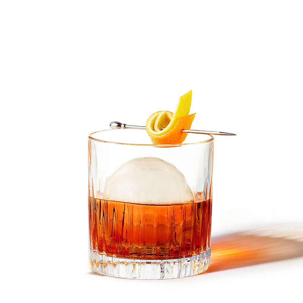 Jim beam rye old fashioned cocktail
