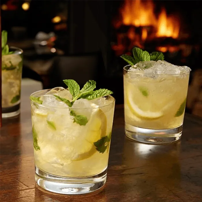 Jim beam whiskey smash cocktail